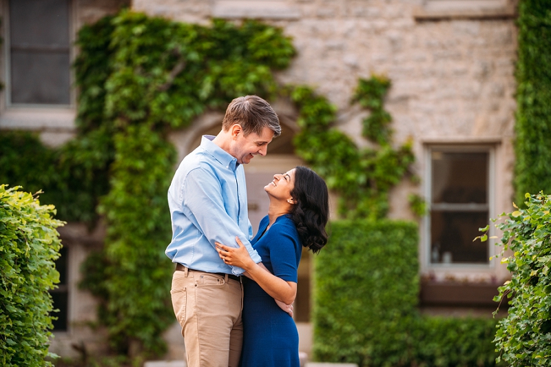 couple laughing at the botanical gardens