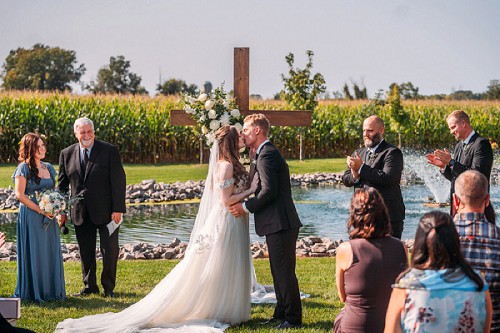 first kiss as married couple 