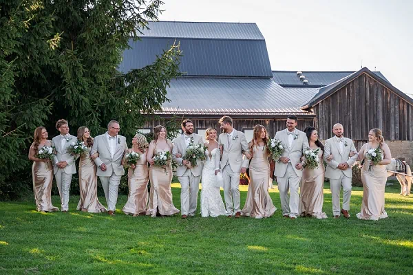 wedding party at sue ann winery