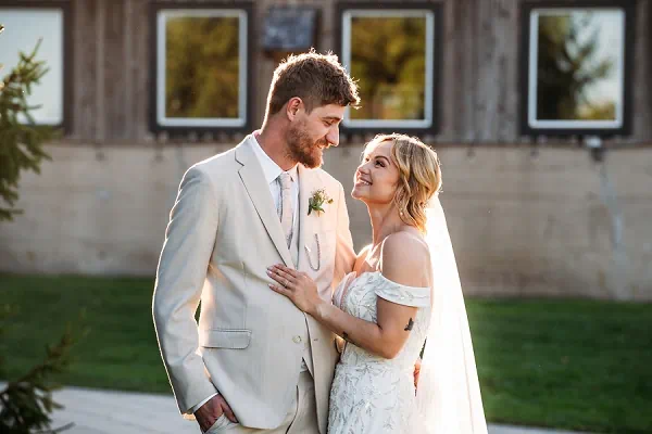 niagara vineyard wedding