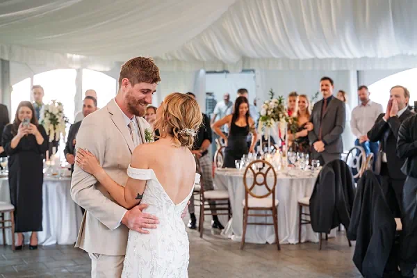 niagara vineyard wedding reception sue ann winery